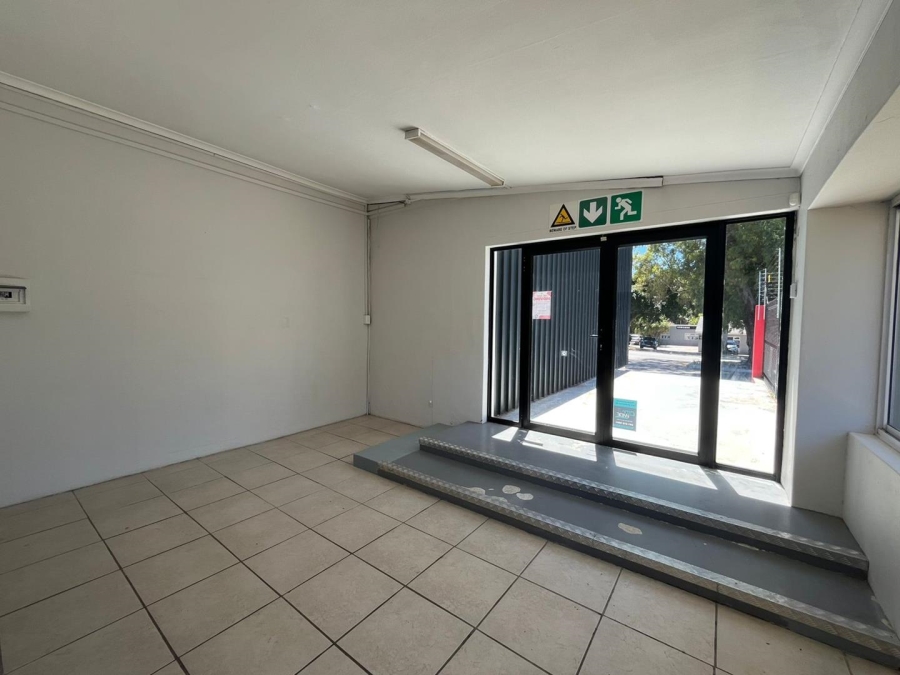 1 Bedroom Property for Sale in Walmer Eastern Cape